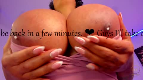 Ana online show from November 27, 8:05 pm