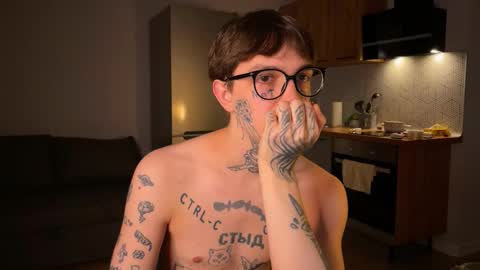 simon online show from October 23, 1:40 am