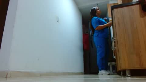 anaids online show from April 18, 10:54 pm