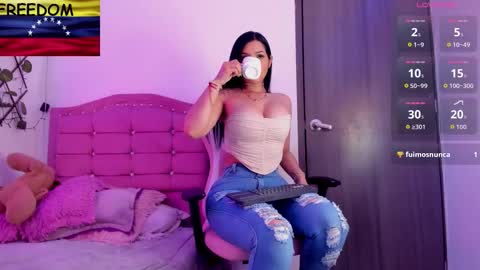 Anais online show from November 23, 11:58 pm