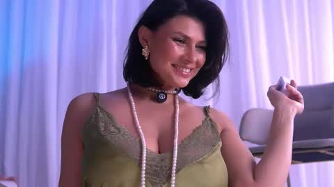 Anais online show from February 19, 5:06 am