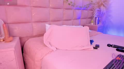 Ana online show from July 3, 5:12 am