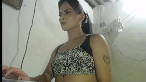 Analia smith online show from June 7, 8:41 am
