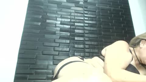 Snapshot of analsexy69x chatting on February 25, 8:32 pm analsexy online show from February 25, 8:32 pm