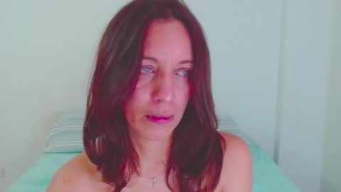 anapereira12 online show from March 6, 7:24 pm