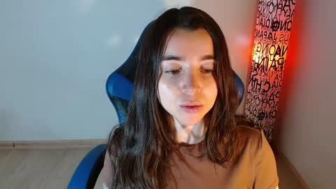 ana 3 online show from June 18, 2:28 am