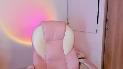 Anastacia online show from March 27, 3:56 am