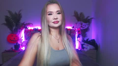 anastacyyellig online show from November 3, 8:54 pm