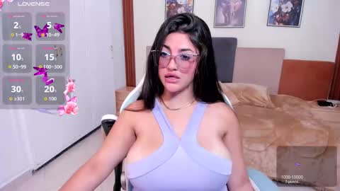Snapshot of anastasia_cutte chatting on October 20, 6:35 pm Anastasia online show from October 20, 6:35 pm