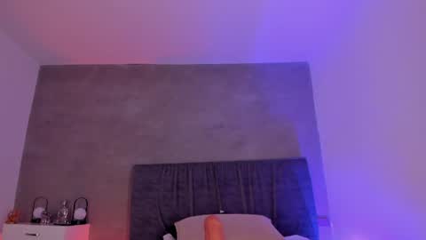 Ana online show from June 25, 8:03 pm