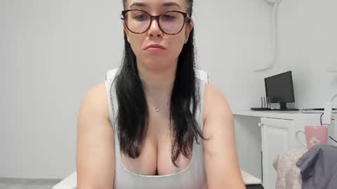 Andreea online show from June 23, 5:26 am