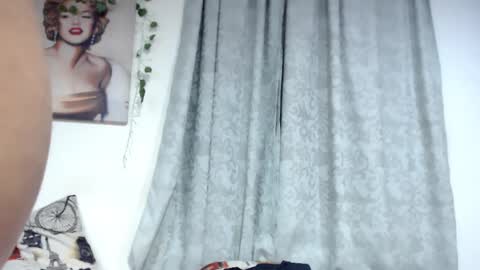 Andre online show from March 4, 9:07 am