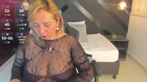 A N D R E online show from February 7, 2:25 am