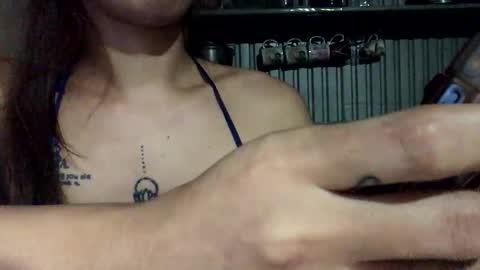 andrea06121998 online show from September 9, 4:18 pm