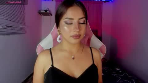 andrea_kinky online show from October 25, 10:43 pm