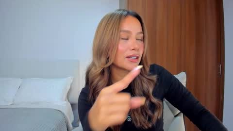 andrea online show from October 22, 1:53 am