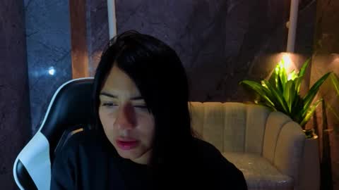 andrea_tx online show from January 14, 1:08 pm