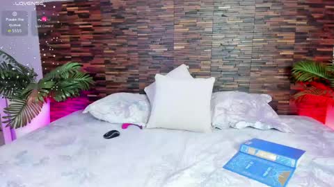 Andrea Zoelins online show from April 20, 6:11 pm