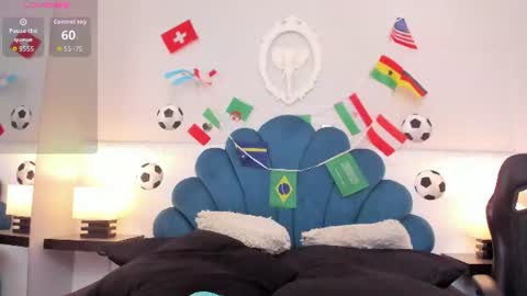 andreahgil online show from July 6, 3:03 pm