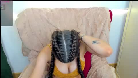 andreajohnsons online show from June 19, 6:52 am