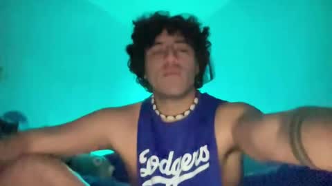 Andre Labuda online show from December 4, 5:21 am