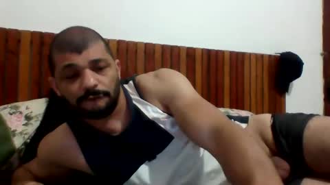 Snapshot of andreloko123 chatting on September 30, 2:00 am andreloko123 online show from September 30, 2:00 am