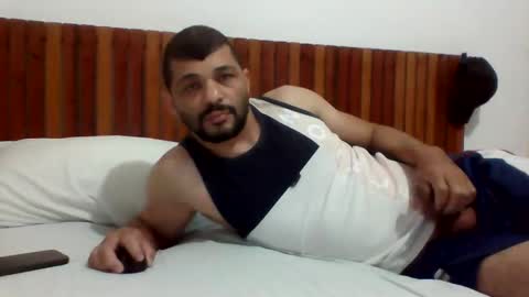 Snapshot of andreloko123 chatting on October 29, 6:09 pm andreloko123 online show from October 29, 6:09 pm