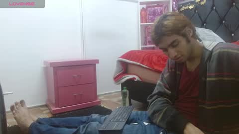 andresdark_07 online show from January 16, 11:47 pm