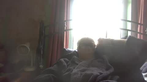 Andrew online show from June 17, 11:48 am