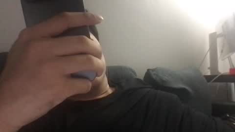 andrew670117 online show from March 22, 5:33 am