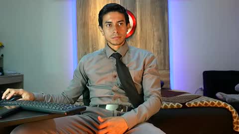 Andrew online show from September 23, 1:54 am