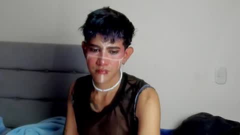 ANDREW independent model online show from January 5, 7:39 pm