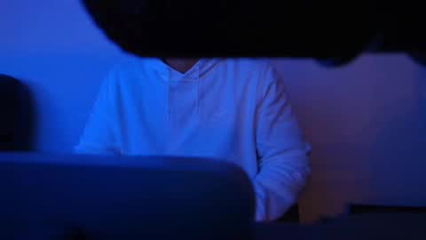 ANDREW WEST online show from February 24, 11:08 pm