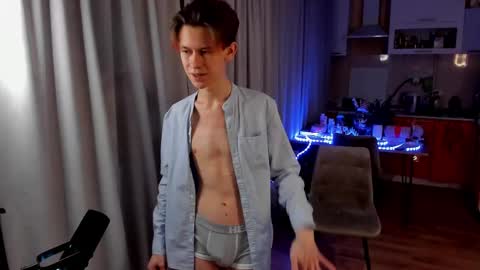 Andrew online show from February 27, 7:26 pm