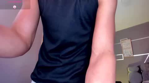 Snapshot of andrius_24 chatting on January 17, 11:49 am      online show from January 17, 11:49 am