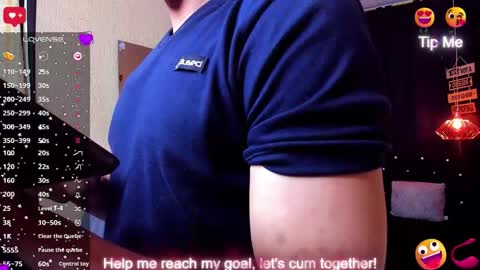 Snapshot of andrius_24 chatting on October 10, 12:49 am      online show from October 10, 12:49 am