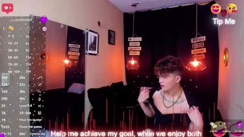 Snapshot of andrius_24 chatting on October 7, 12:06 am      online show from October 7, 12:06 am