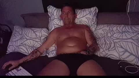 Snapshot of andrjoer chatting on September 16, 6:55 pm andrjoer online show from September 16, 6:55 pm