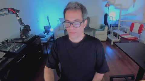 Andrew online show from August 5, 12:40 am