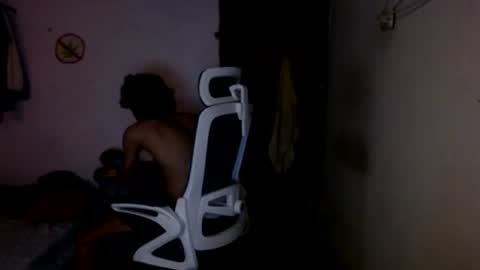 andy_dan1 online show from July 12, 6:38 am