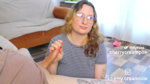 Cherry online show from February 5, 9:07 pm