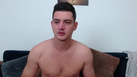 Snapshot of andyfame1 chatting on October 2, 2:32 am Andy Fame online show from October 2, 2:32 am
