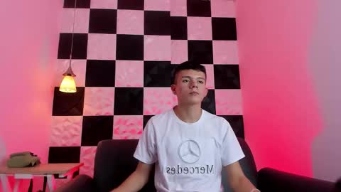 andyfame11 online show from September 29, 7:13 pm