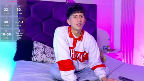 andyjustgame  online show from April 15, 4:27 am