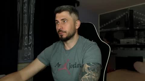 Magic Andy online show from April 15, 1:09 am