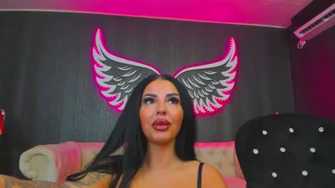 Anne online show from September 26, 4:37 pm