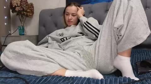 ange1ok online show from February 12, 3:04 pm