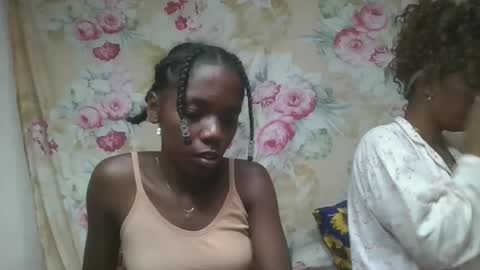 angeeliine online show from March 12, 4:44 pm