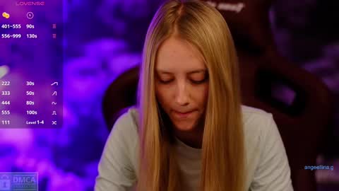 angeellina online show from March 11, 9:26 pm