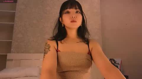 angel_asia_ online show from October 19, 10:20 am